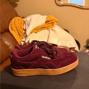 Women’s Reebok Ortholite Comfort Sneakers Size 9